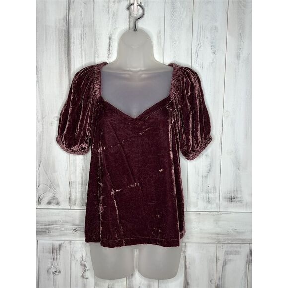LOFT Tops - WOMENS ANN TAYLOR LOFT PURPLE CRUSHED VELVET SHORT PUFF SLEEVE V-NECK TOP XS